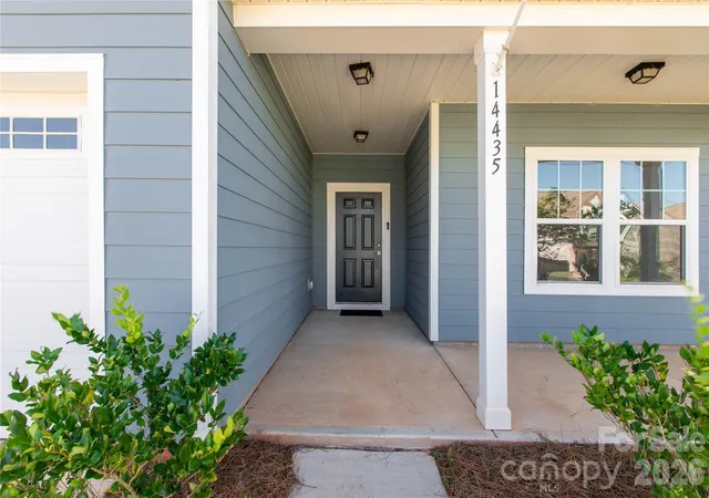 Photo 3 of Single family home for sale at 14435 Maritime Dr, Lancaster, SC 29720 | MLS# 4402273 | Listing updated on 2026-09-30