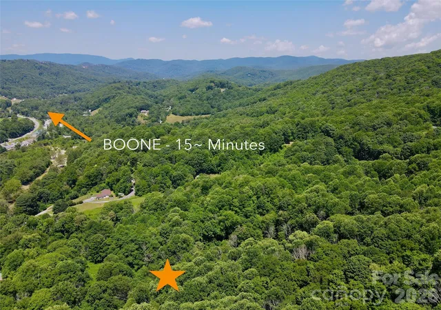 Photo 3 of Single family home for sale at 321 Grays Shadow Ln, Banner Elk, NC 28604 | MLS# 4402280 | Listing updated on 2026-09-30
