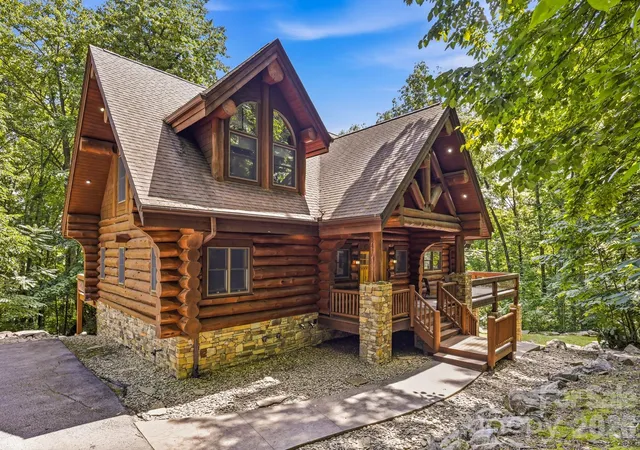 Photo 2 of Single family home for sale at 206 Big Rock Ln, Lake Lure, NC 28746 | MLS# 4402285 | Listing updated on 2026-07-10