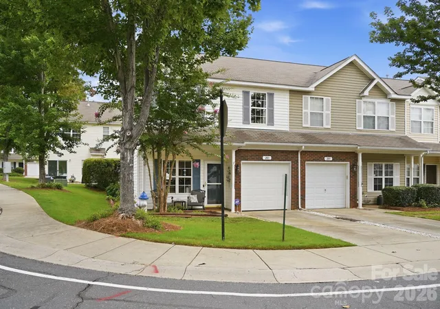 Photo 3 of Townhouse for sale at 203 Tail Race Ln #6311, Fort Mill, SC 29715 | MLS# 4402289 | Listing updated on 2026-10-20