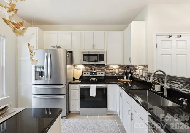 Photo 4 of Townhouse for sale at 203 Tail Race Ln #6311, Fort Mill, SC 29715 | MLS# 4402289 | Listing updated on 2026-10-20