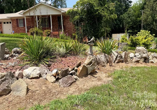 2nd image of 3858 Dover St, Claremont, NC 28610 | MLS# 4402321