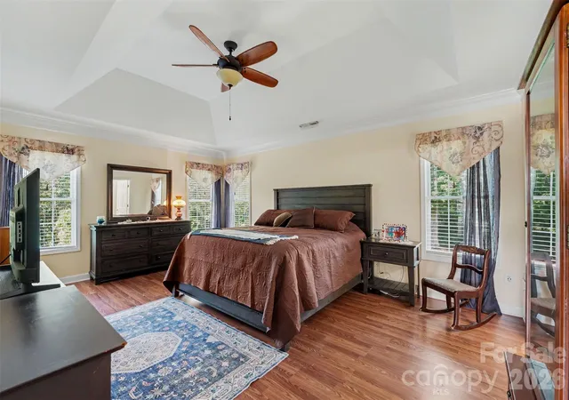 5th image of 4858 Elmhurst Dr Ne, Hickory, NC 28601 | MLS# 4402326