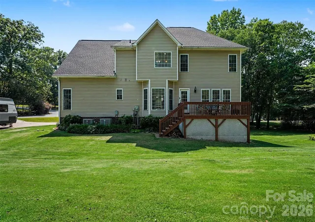 2nd image of 4858 Elmhurst Dr Ne, Hickory, NC 28601 | MLS# 4402326