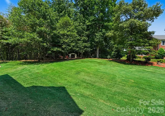 25th image of 4858 Elmhurst Dr Ne, Hickory, NC 28601 | MLS# 4402326