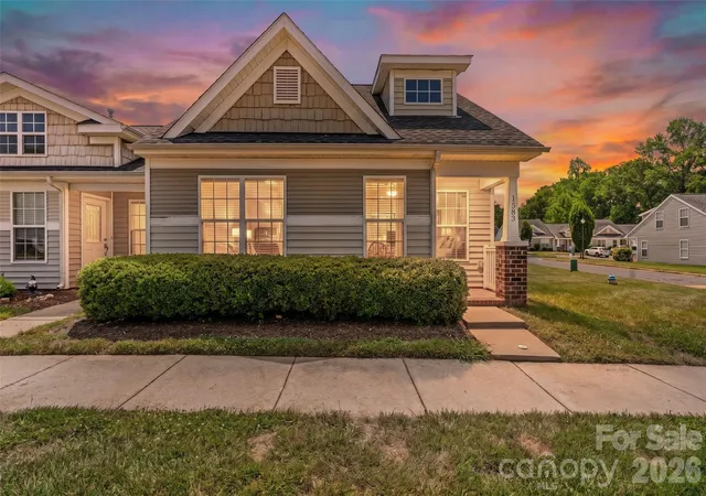 Homes for sale in Rock Hill, SC | 1583 Tiana Wy, Rock Hill, SC 29732 | MLS# 4402330