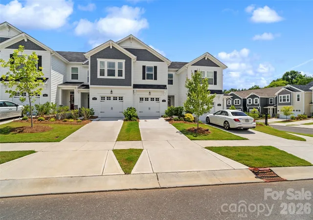Photo 3 of Townhouse for sale at 608 Cassidy Ct, Clover, SC 29710 | MLS# 4402342 | Listing updated on 2026-09-20