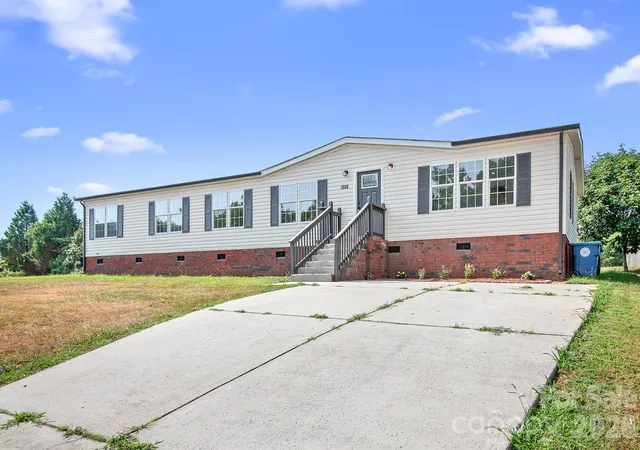 1st image of 1509 Keystone Dr, Salisbury, NC 28147 | MLS# 4402351