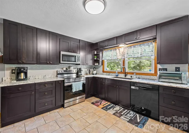 Photo 1 of Single family home for sale at 50 Baldwin Rd, Arden, NC 28704 | MLS# 4402353 | Listing updated on 2026-08-19