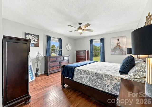Photo 4 of Single family home for sale at 441 Country Dr, Mars Hill, NC 28754 | MLS# 4402378 | Listing updated on 2026-10-28