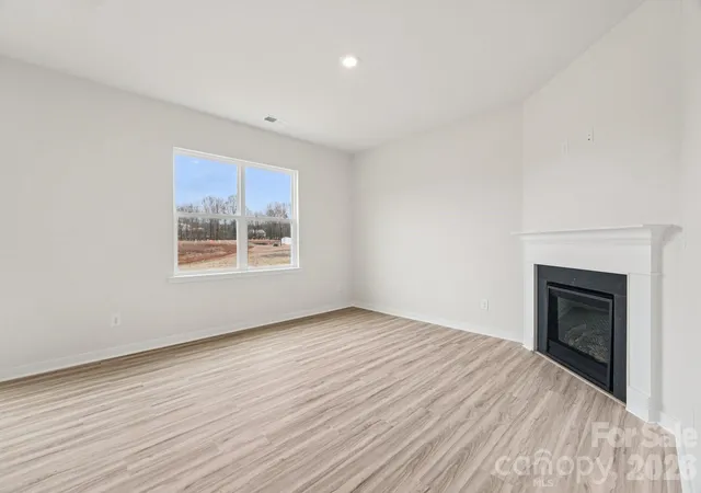 4th image of 4556 Harris Elliot Rd, Lincolnton, NC 28092 | MLS# 4402388
