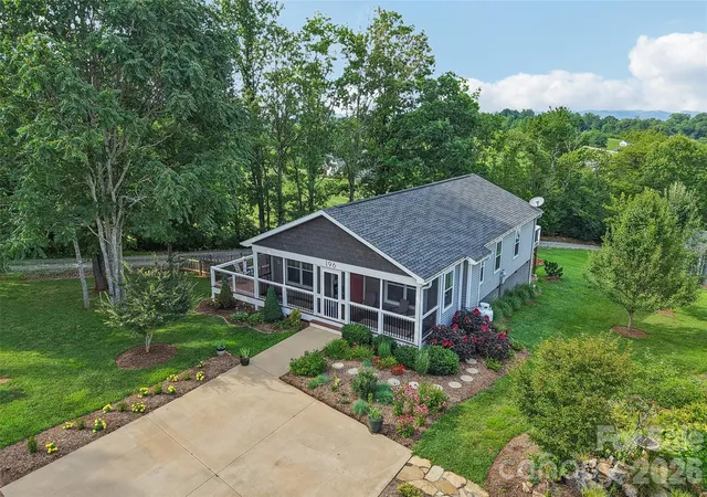 Homes for sale in Leicester, NC | 196 Tipton Hill Rd, Leicester, NC 28748 | MLS# 4402403