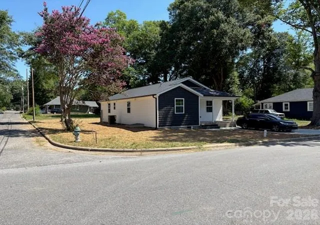 Homes for sale in Shelby, NC | 514 Gardner St, Shelby, NC 28150 | MLS# 4402426