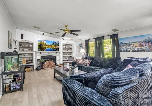 4th image of 771 Bishop Ln, Mill Spring, NC 28756 | MLS# 4402448