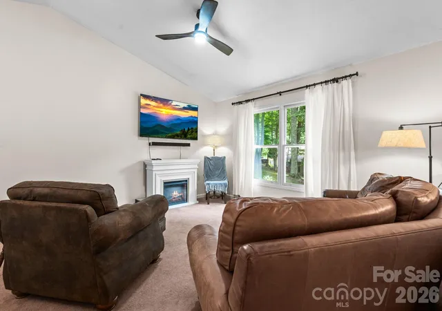 Photo 2 of Single family home for sale at 100 Summersweet Dr, Banner Elk, NC 28604 | MLS# 4402468 | Listing updated on 2026-08-26