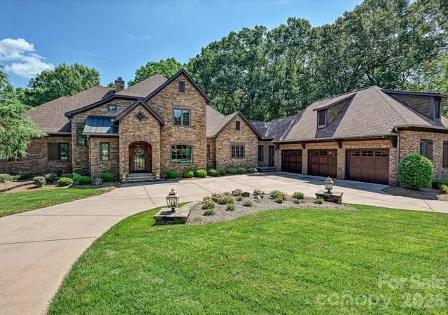 Photo 2 of Single family home for sale at 2320 Brawinal Ct, Monroe, NC 28110 | MLS# 4402469 | Listing updated on 2026-10-14