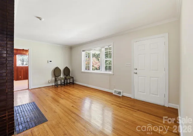 Photo 3 of Single family home for sale at 4020 Wilson Ln, Charlotte, NC 28206 | MLS# 4402474 | Listing updated on 2026-08-22