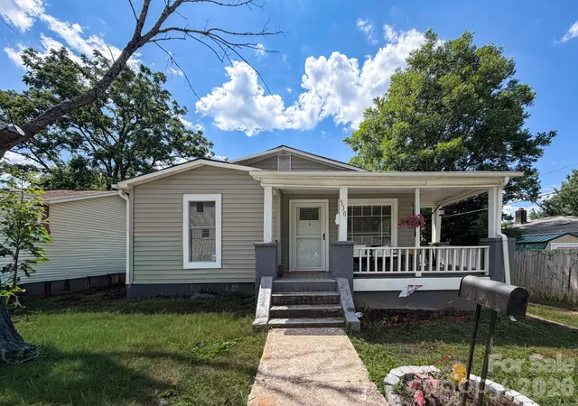 1st image of 530 Nw Stage St, Lenoir, NC 28645 | MLS# 4402490