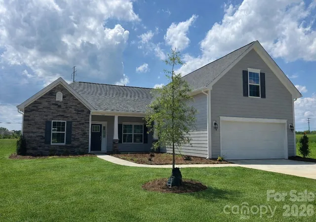 Photo 1 of Single family home for sale at 262 Corrie Ann Dr, Concord, NC 28027 | MLS# 4402498 | Listing updated on 2026-09-25
