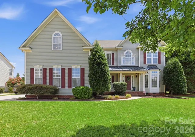 Photo 1 of Single family home for sale at 151 Corona Cir, Mooresville, NC 28117 | MLS# 4402509 | Listing updated on 2026-09-21