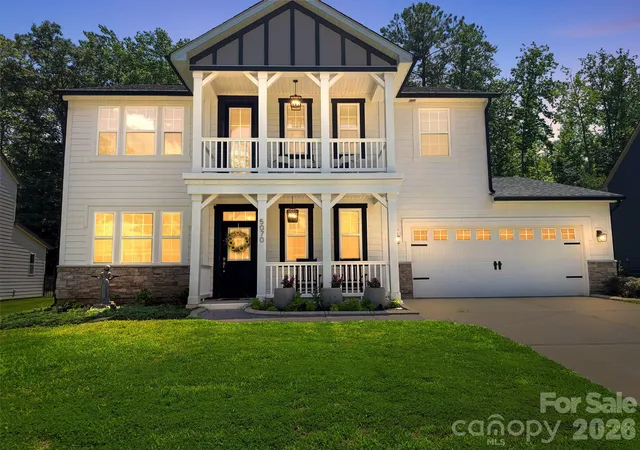 Photo 2 of Single family home for sale at 5070 Watersail Way, Clover, SC 29710 | MLS# 4402512 | Listing updated on 2026-08-31