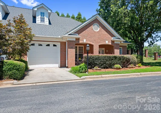26th image of 215 Knops Nob Rd, Mooresville, NC 28115 | MLS# 4402529