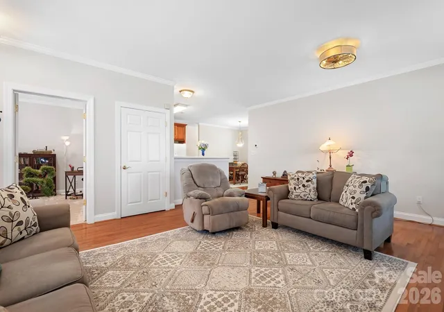 Listing Photo 5 - Condo for sale in building located at 215 Knops Nob Rd, Mooresville, NC 28115