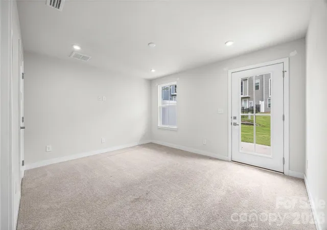 Photo 4 of Townhouse for sale at 928 Portrush Ln, Fort Mill, SC 29708 | MLS# 4402531 | Listing updated on 2026-07-17