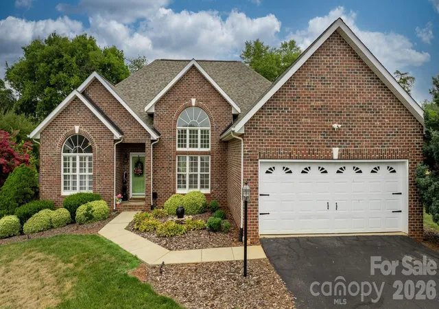 1st image of 3992 Brickfield St, Hickory, NC 28602 | MLS# 4402540