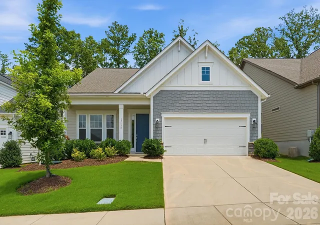 Photo 1 of Single family home for sale at 17138 Sand Bank Rd, Charlotte, NC 28278 | MLS# 4402559 | Listing updated on 2026-07-19