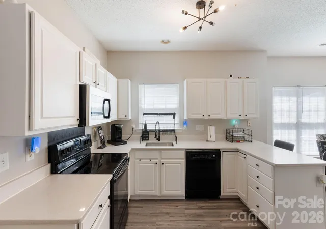 Photo 4 of Single family home for sale at 5782 Dove Point Dr SW, Concord, NC 28025 | MLS# 4402560 | Listing updated on 2026-09-07