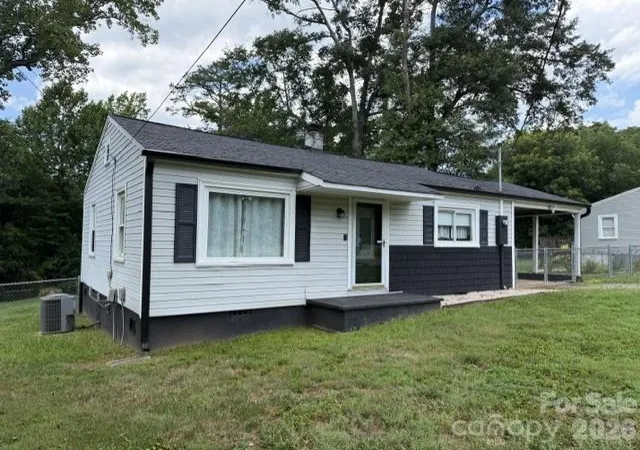 Homes for sale in Stanley, NC | 648 Summerow Rd, Stanley, NC 28164 | MLS# 4402573