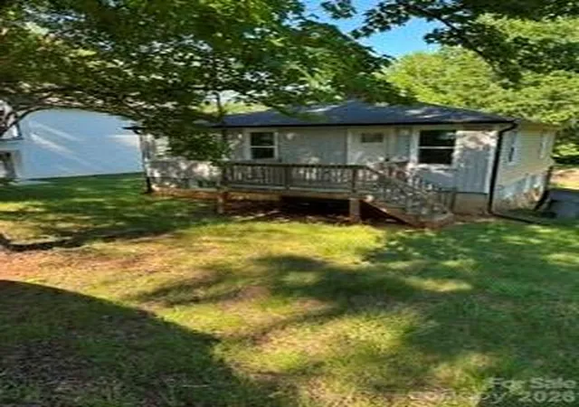 Homes for sale in Kannapolis, NC | 1905 Circle Dr, Kannapolis, NC 28081 | MLS# 4402576