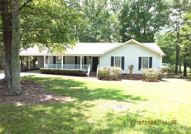 Homes for sale in Lancaster, SC | 2274 White Pine Ct, Lancaster, SC 29720 | MLS# 4402595