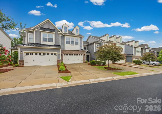 Photo 2 of Townhouse for sale at 623 Amber Meadows Way, Fort Mill, SC 29708 | MLS# 4402607 | Listing updated on 2026-08-25