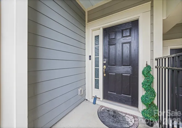 Photo 3 of Townhouse for sale at 623 Amber Meadows Way, Fort Mill, SC 29708 | MLS# 4402607 | Listing updated on 2026-08-25