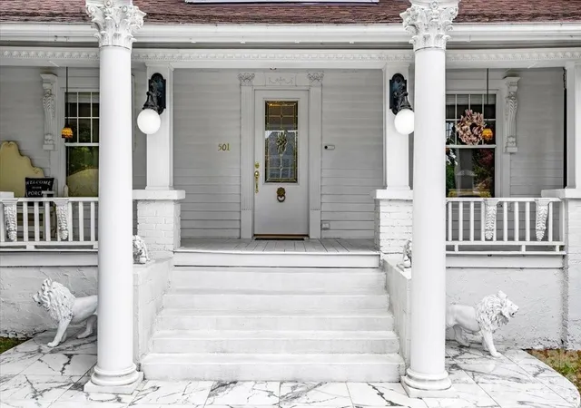 Photo 4 of Sale Pending at 501 W 2nd Avenue, Lexington, NC 27292 | MLS# 4402611 | Listing updated on 2026-09-05