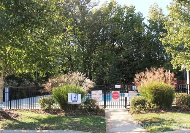Photo 3 of Townhouse for sale at 710 Mickelson Way, Fort Mill, SC 29715 | MLS# 4402626 | Listing updated on 2026-08-25