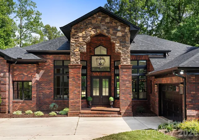 3rd image of 8806 Hearthstone Ct, Terrell, NC 28682 | MLS# 4402631