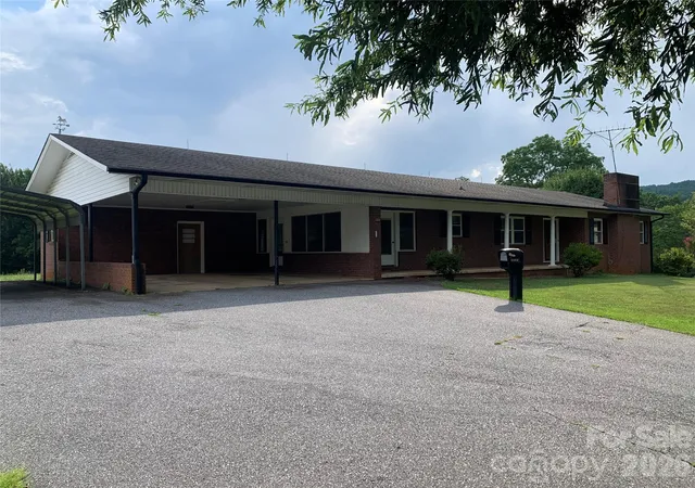 Homes for sale in Taylorsville, NC | 6285 Nc 16 Hwy N, Taylorsville, NC 28681 | MLS# 4402655