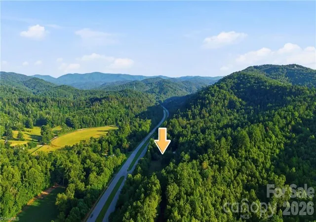 Homes for sale in Purlear, NC | 11526 Us Hwy 421, Purlear, NC 28665 | MLS# 4402668