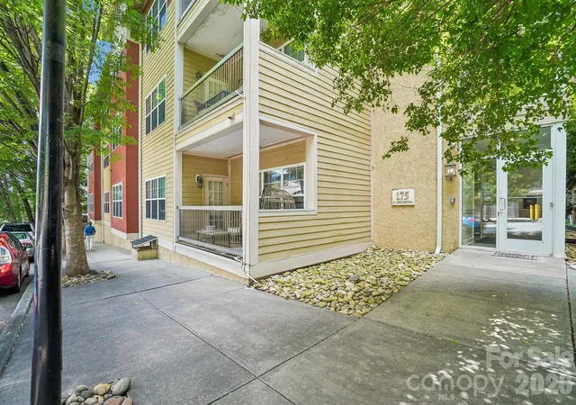 1st image of 175 S Lexington Ave #303, Asheville, NC 28801 | MLS# 4402670