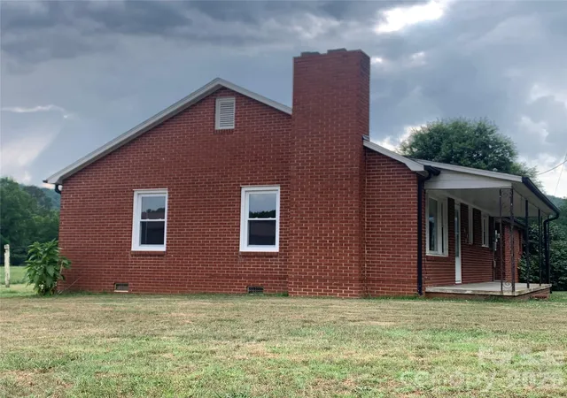 Homes for sale in Taylorsville, NC | 6231 Nc 16 Hwy N, Taylorsville, NC 28681 | MLS# 4402673