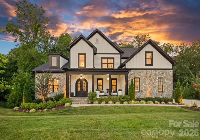 3rd image of 13105 White Spruce Ct, Huntersville, NC 28078 | MLS# 4402677