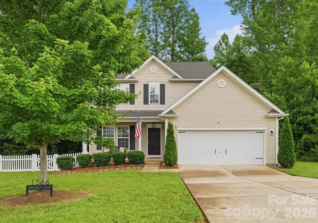 Homes for sale in Clover, SC | 1566 Glenbar Ct, Clover, SC 29710 | MLS# 4402689