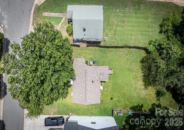 Photo 2 of Single family home for sale at 405 W Cama St, Charlotte, NC 28217 | MLS# 4402693 | Listing updated on 2026-10-24