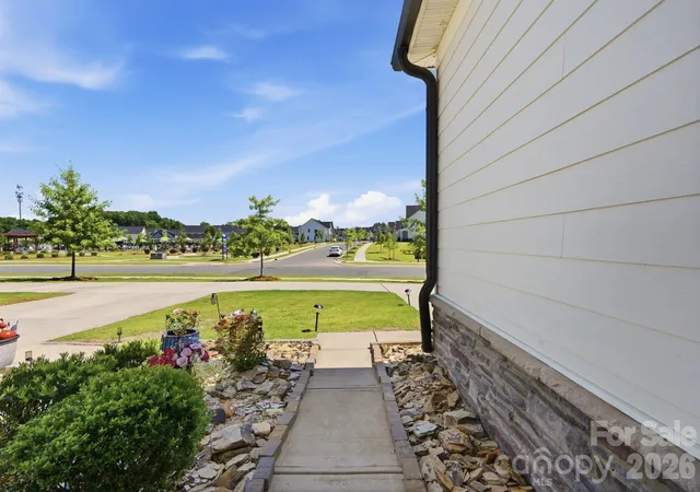 Photo 3 of Townhouse for sale at 7033 Old Evergreen Pkwy, Indian Trail, NC 28079 | MLS# 4402694 | Listing updated on 2026-09-18