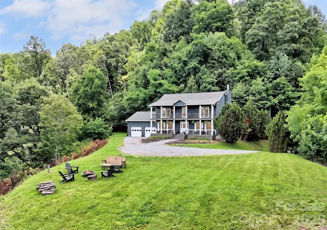 1st image of 1231 Grandeur Hts, Clyde, NC 28721 | MLS# 4402696