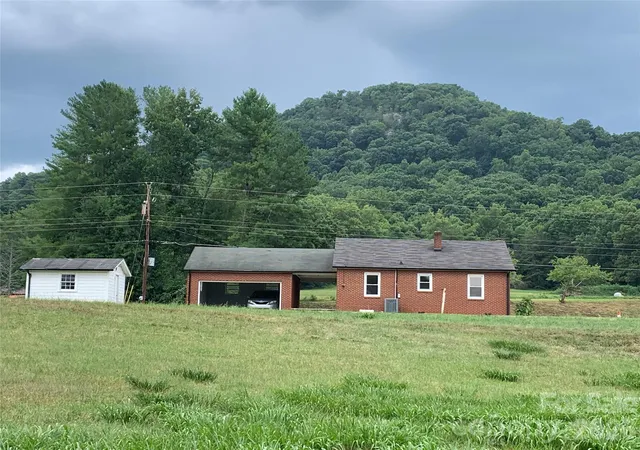 Homes for sale in Taylorsville, NC | 6285 & 6231 Nc 16 Hwy N, Taylorsville, NC 28681 | MLS# 4402704