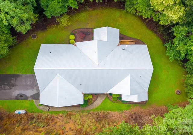 Photo 48 of Single family home for sale at 544 Stonehaven Dr, Cullowhee, NC 28723 | MLS# 4402717 | Listing updated on 2026-08-18